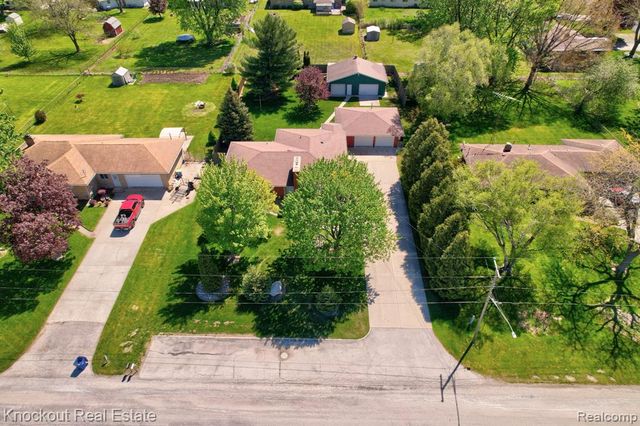 275 S Airport Road, Saginaw, MI 48601