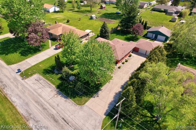 275 S Airport Road, Saginaw, MI 48601