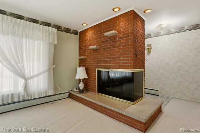 275 S Airport Road, Saginaw, MI 48601