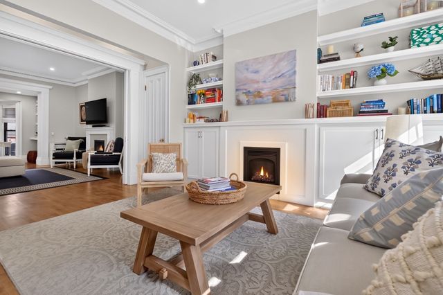 121 West Concord Street 1, Boston, MA 02118