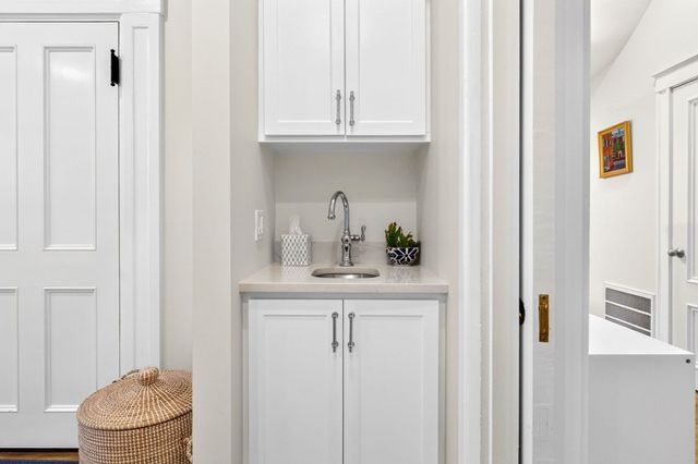 121 West Concord Street 1, Boston, MA 02118