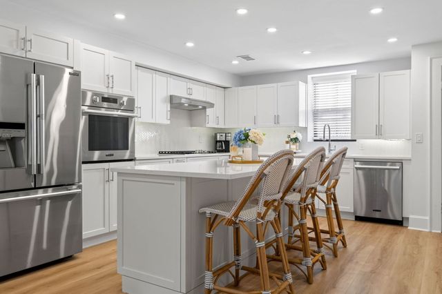 121 West Concord Street 1, Boston, MA 02118