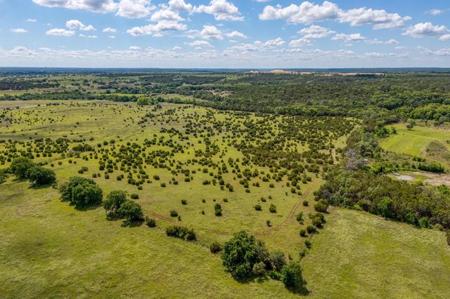 000 County Road 287, Liberty Hill, TX 78642