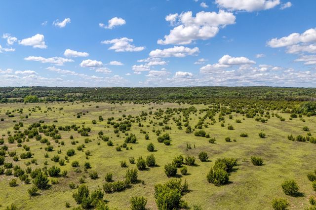 000 County Road 287, Liberty Hill, TX 78642