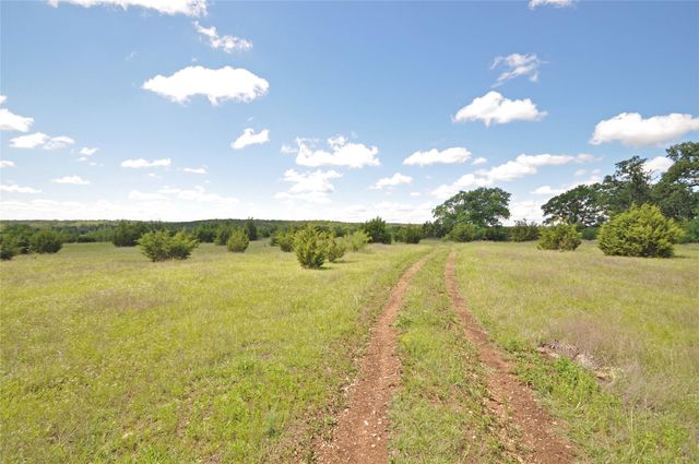 000 County Road 287, Liberty Hill, TX 78642