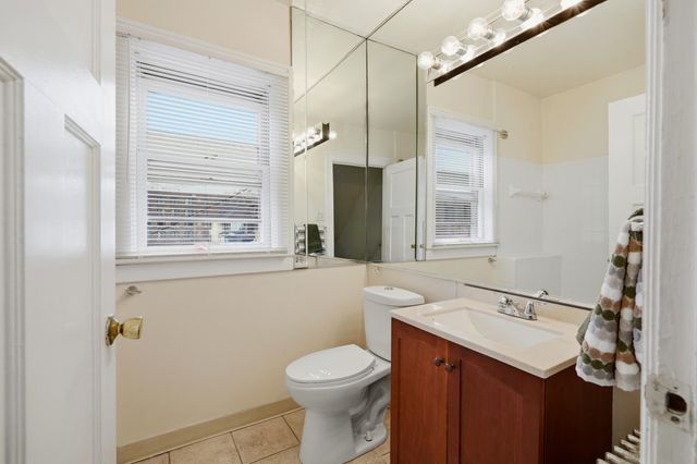 8010 3rd Avenue, Detroit City, MI 48202