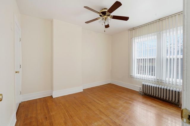 8010 3rd Avenue, Detroit City, MI 48202