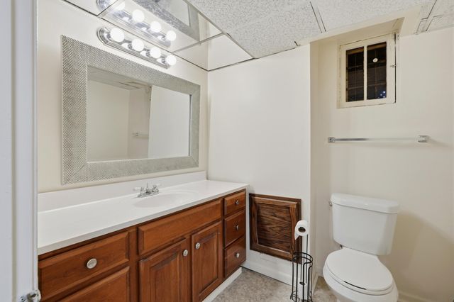 8010 3rd Avenue, Detroit City, MI 48202