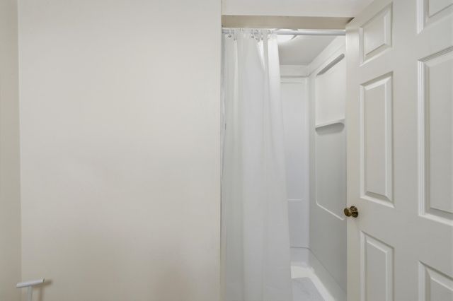 8010 3rd Avenue, Detroit City, MI 48202