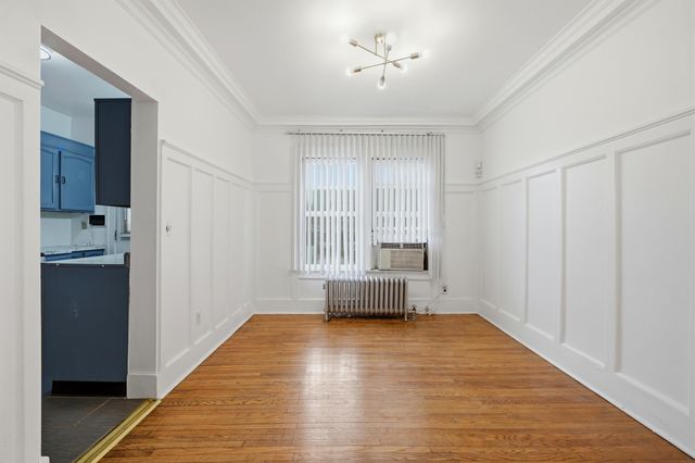 8010 3rd Avenue, Detroit City, MI 48202