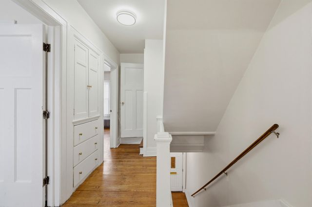 8010 3rd Avenue, Detroit City, MI 48202