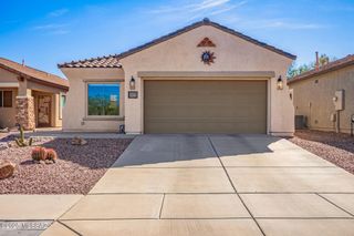 479 W Calle Moncayo, Sahuarita, AZ 85629