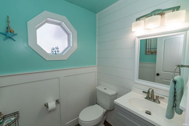 18843 Sample Court, Goshen, IN 46528