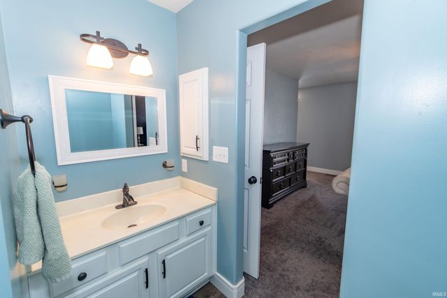 18843 Sample Court, Goshen, IN 46528