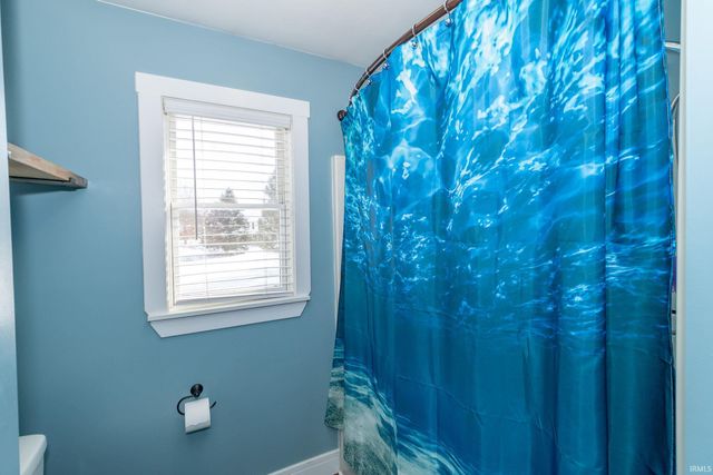 18843 Sample Court, Goshen, IN 46528