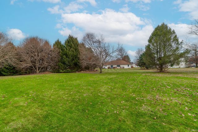 18843 Sample Court, Goshen, IN 46528