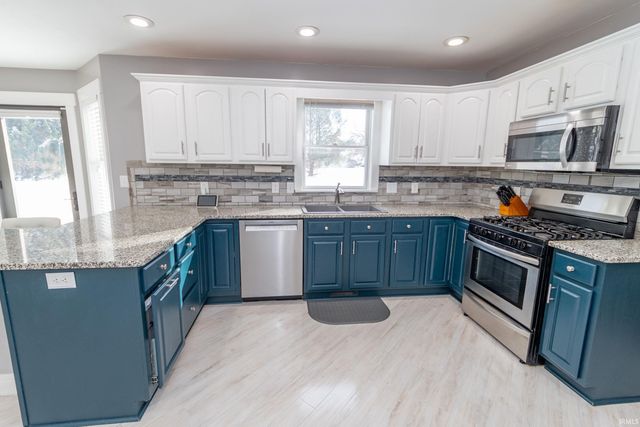 18843 Sample Court, Goshen, IN 46528