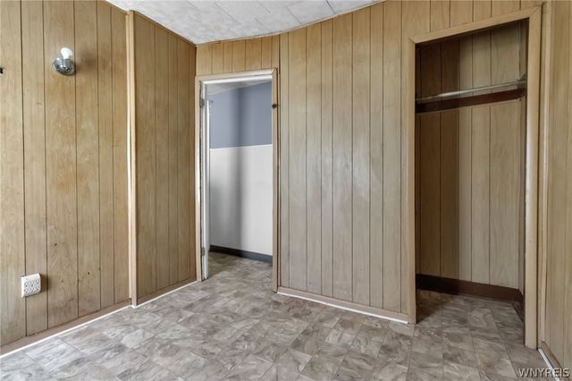 99 Henrietta Avenue, Buffalo, NY 14207