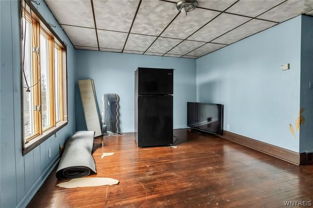 99 Henrietta Avenue, Buffalo, NY 14207