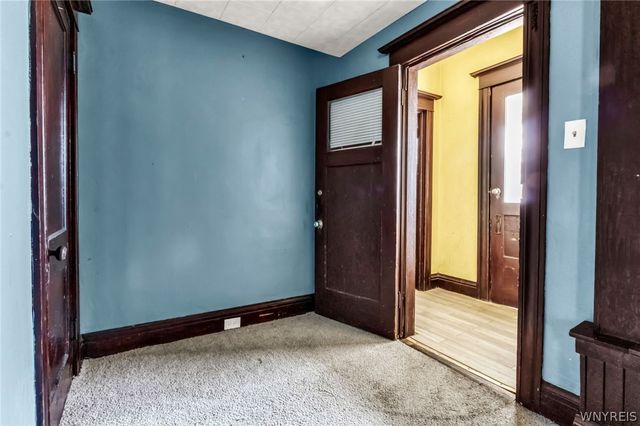 99 Henrietta Avenue, Buffalo, NY 14207