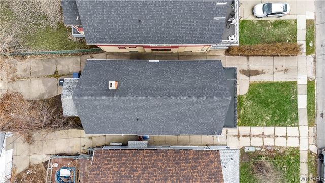 99 Henrietta Avenue, Buffalo, NY 14207