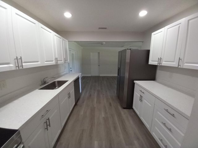 1862 SW Burlington Street SW, Port St. Lucie, FL 34984