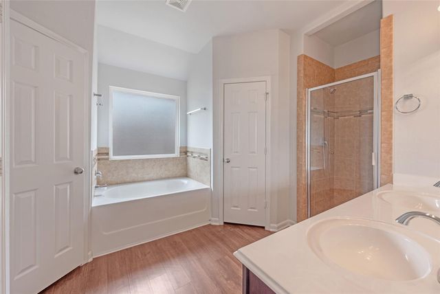 8107 Grandview Street, Houston, TX 77051