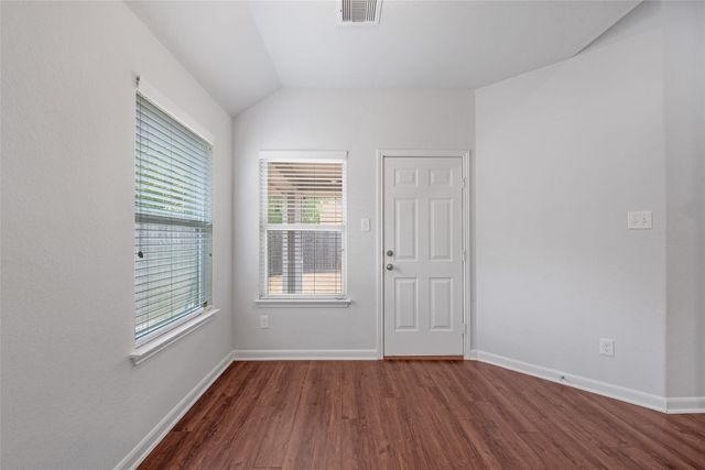 8107 Grandview Street, Houston, TX 77051