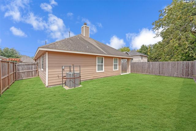 8107 Grandview Street, Houston, TX 77051