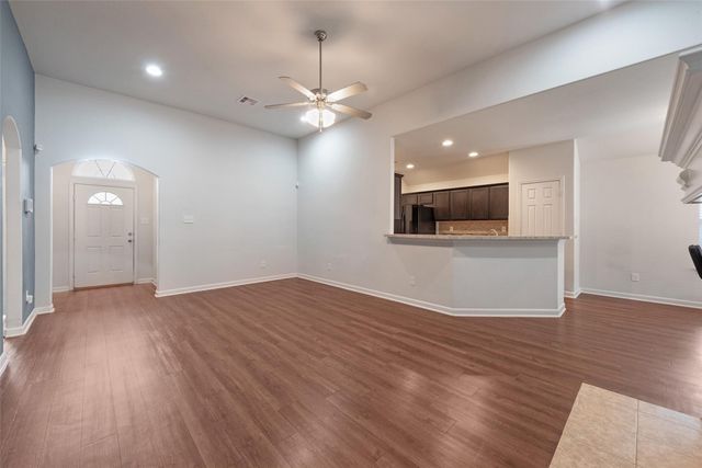 8107 Grandview Street, Houston, TX 77051