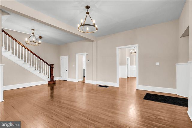 1921 MOUNT VERNON AVE, Wilmington, DE 19806