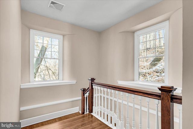 1921 MOUNT VERNON AVE, Wilmington, DE 19806