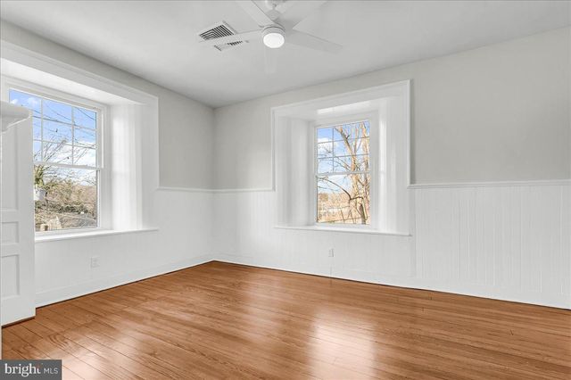 1921 MOUNT VERNON AVE, Wilmington, DE 19806