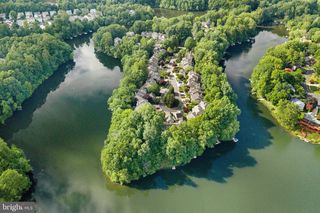 4752 TIMBER RIDGE DR, Montclair, VA 22025