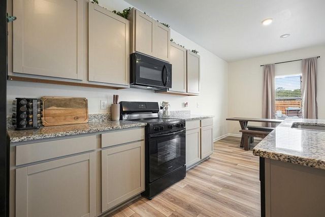 34 Arrington Drive, Adairsville, GA 30103