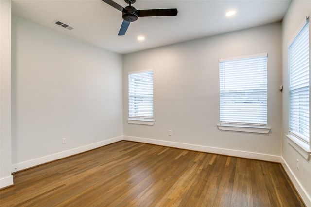 619 Pembroke Avenue, Dallas, TX 75208