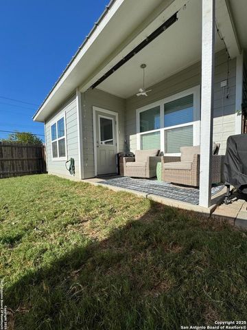 2010 N RANCH ESTATES BLVD, New Braunfels, TX 78130