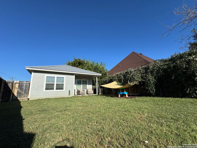2010 N RANCH ESTATES BLVD, New Braunfels, TX 78130