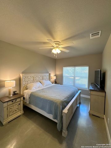 2010 N RANCH ESTATES BLVD, New Braunfels, TX 78130