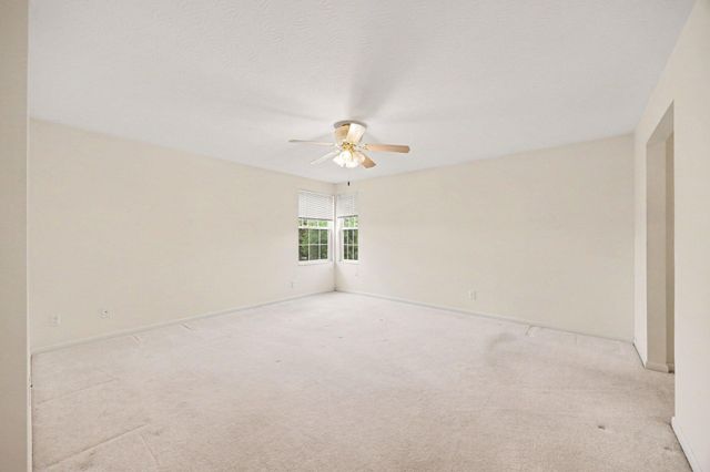 303 Spyglass Court, 304, Wilder, KY 41076