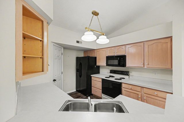 303 Spyglass Court, 304, Wilder, KY 41076