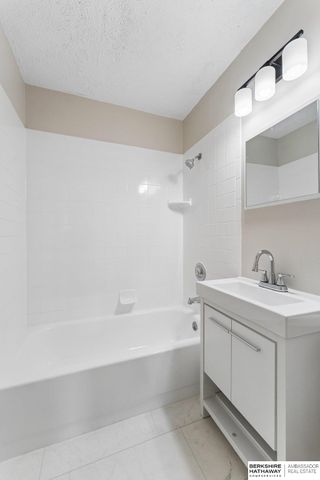 1411 Bryan Avenue, Bellevue, NE 68005