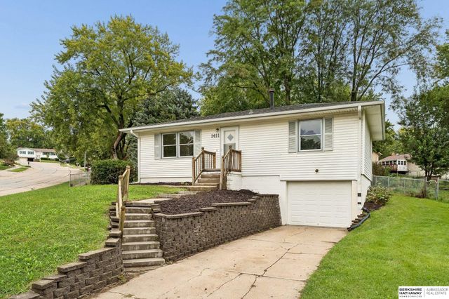 1411 Bryan Avenue, Bellevue, NE 68005