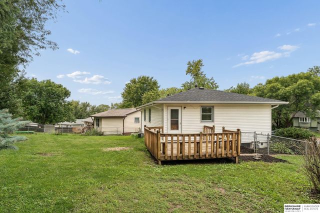 1411 Bryan Avenue, Bellevue, NE 68005