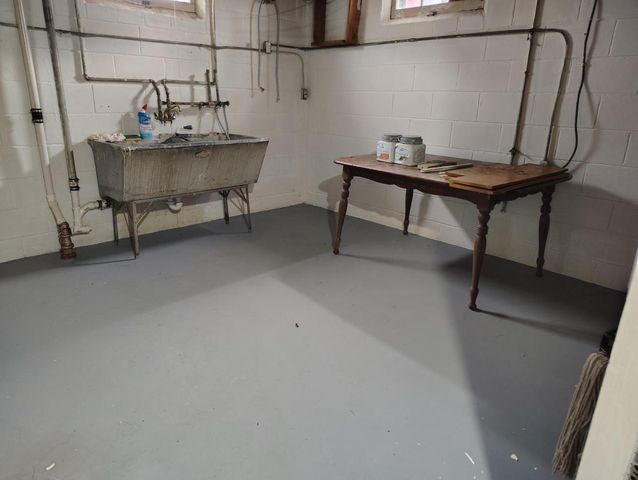 5270 N 58th STREET, Milwaukee, WI 53218