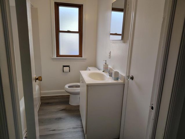 5270 N 58th STREET, Milwaukee, WI 53218