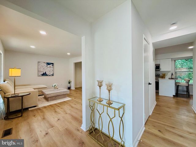 815 WHITEHALL ST, Silver Spring, MD 20901