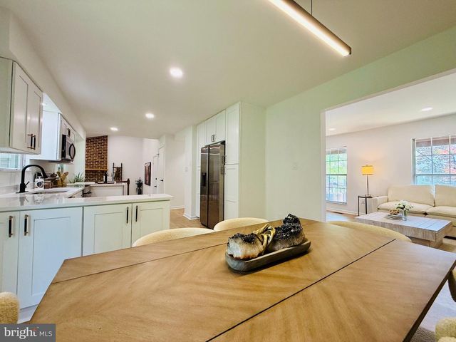815 WHITEHALL ST, Silver Spring, MD 20901