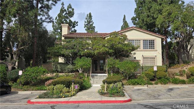 5805 Oak Bend 204, Oak Park, CA 91377