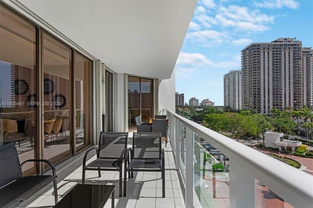 19500 Turnberry Way 5F + CABANA, Aventura, FL 33180